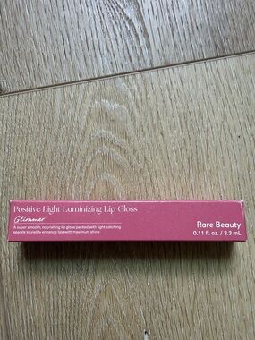 Rare Beauty Positive Light Luminizing Lip Gloss Glimmer - Deep Rose